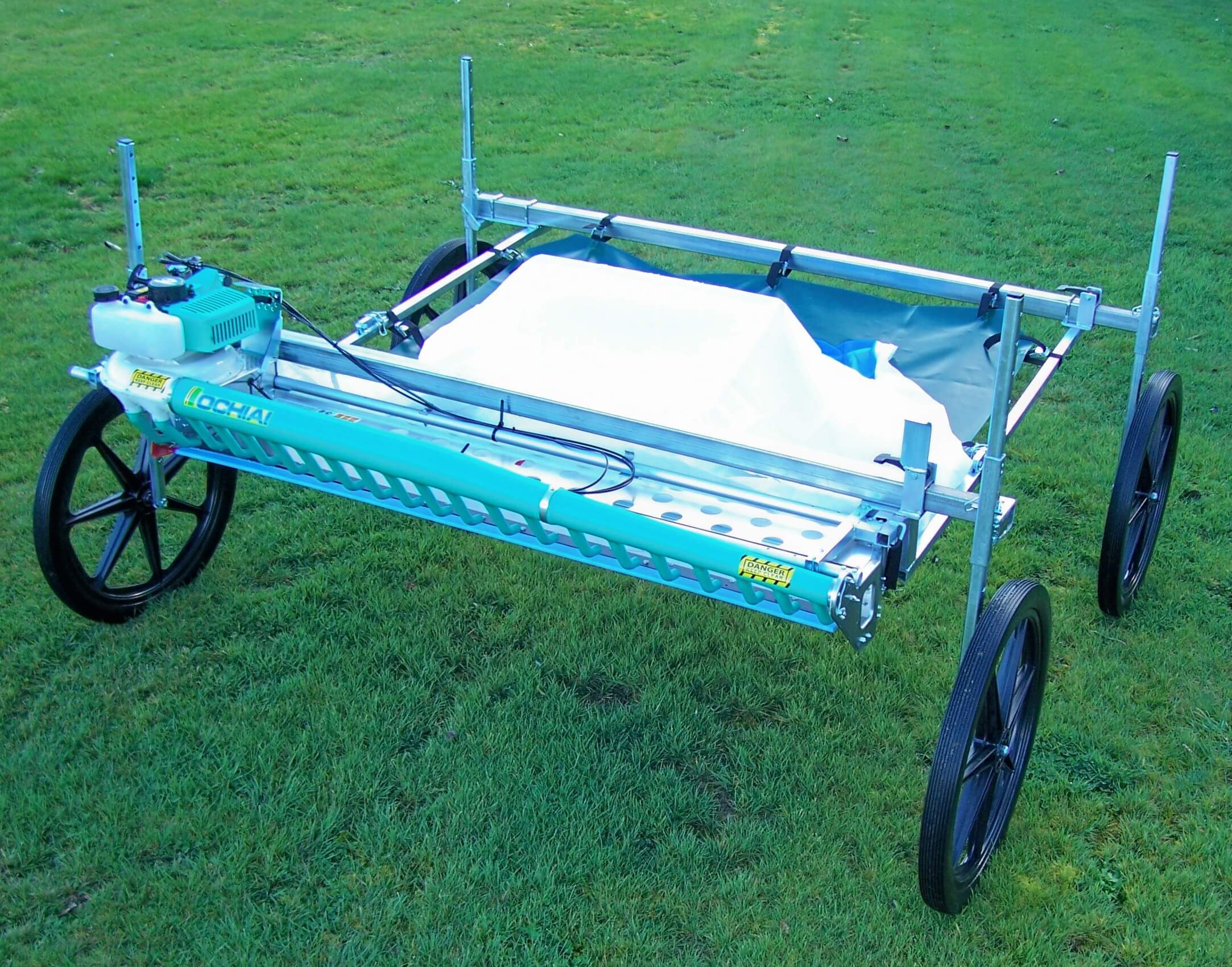 HT Nut Harvester 1600 Front