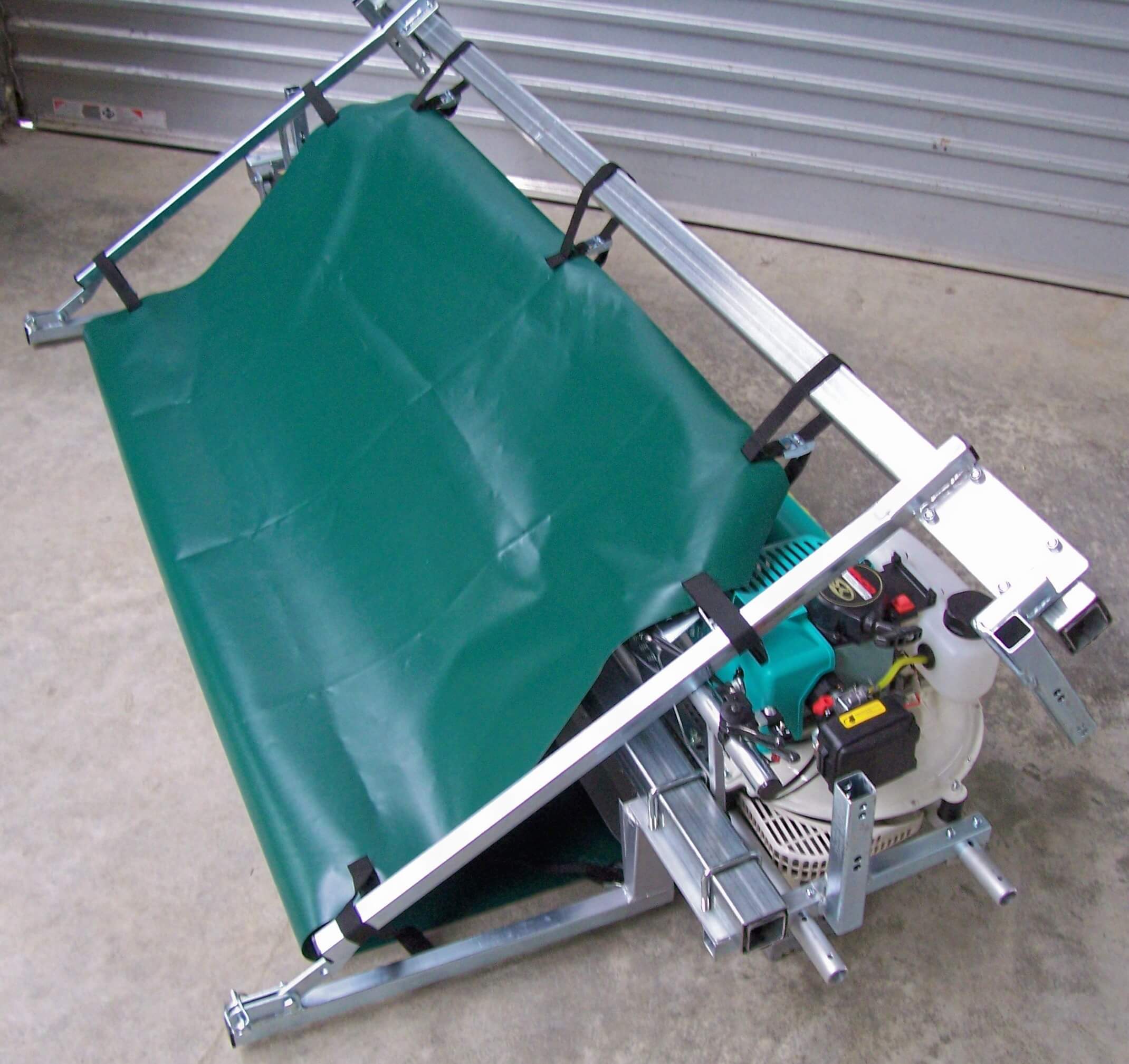 NU1600 Folded Up C